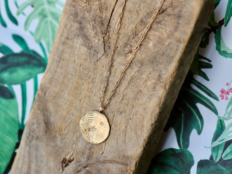 collier medaille la pétillante Ylume