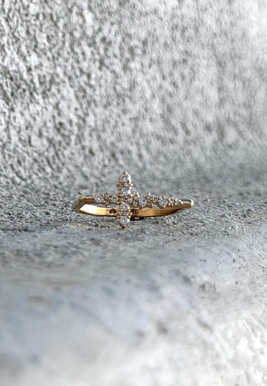 Bague Céleste dorée Bague croix zircons